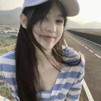 那年盛夏我们绽放如花