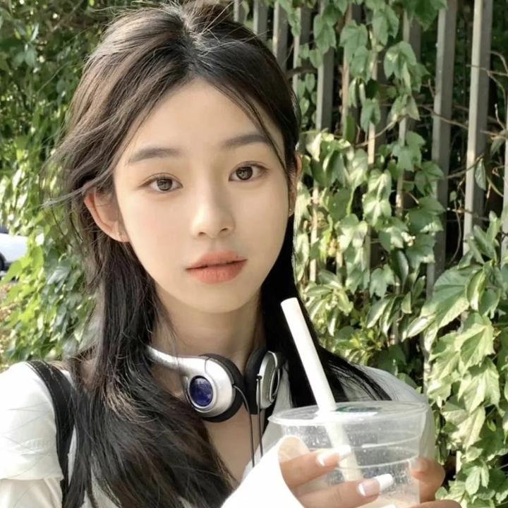 亚当·克莱顿·鲍威尔